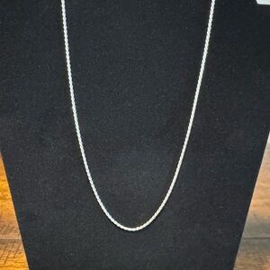Elegant Silver Chain Necklace